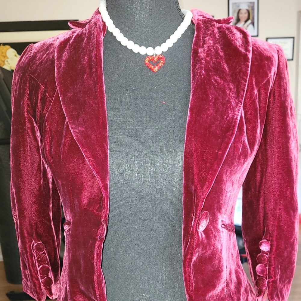 Ann Taylor Red blazer velvet size 00 petite